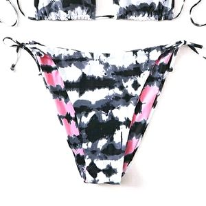 Tie Dye Reversable Bikini Bottoms 2X